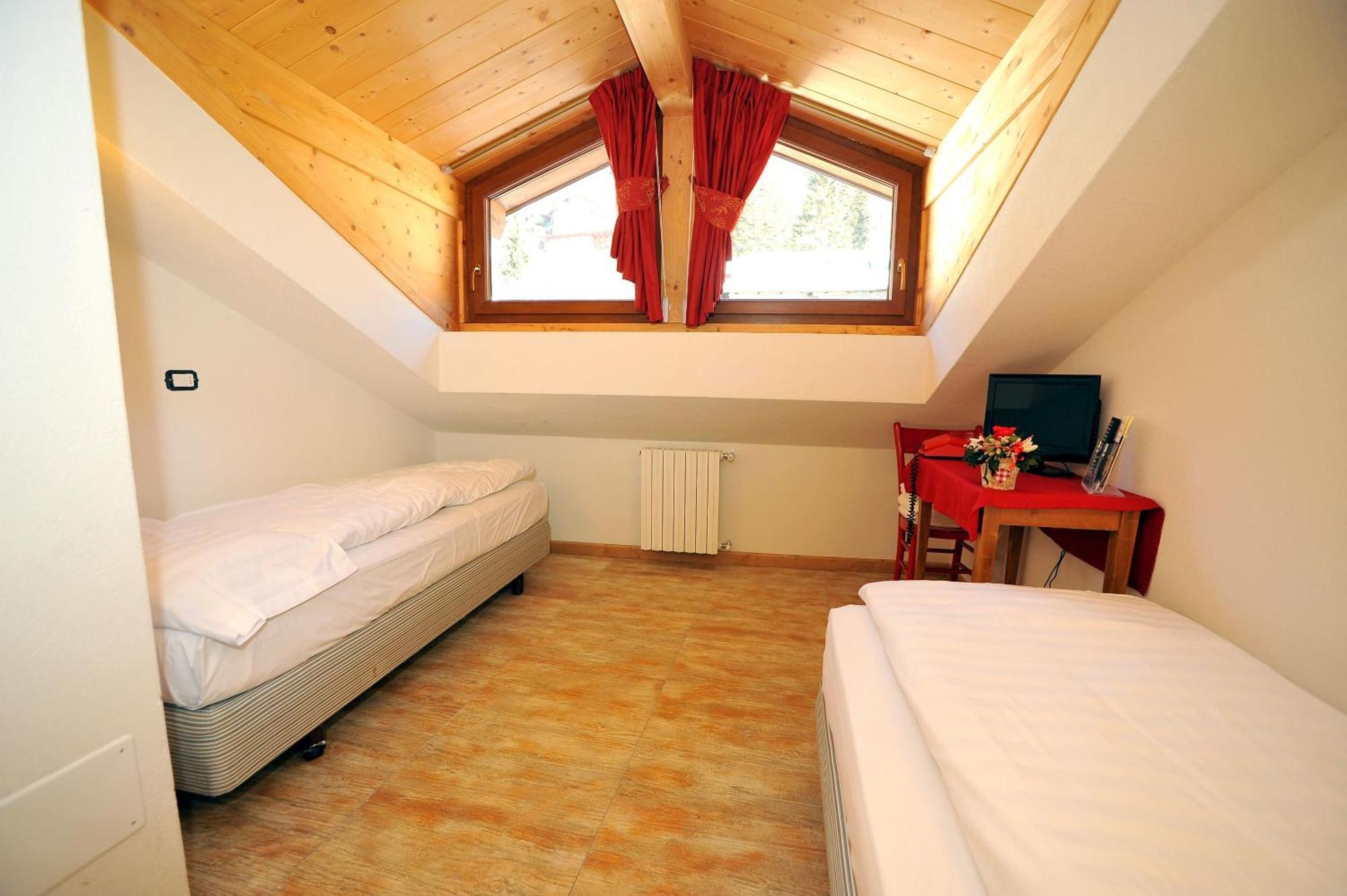 Albergo Stelvio Bormio Habitación foto